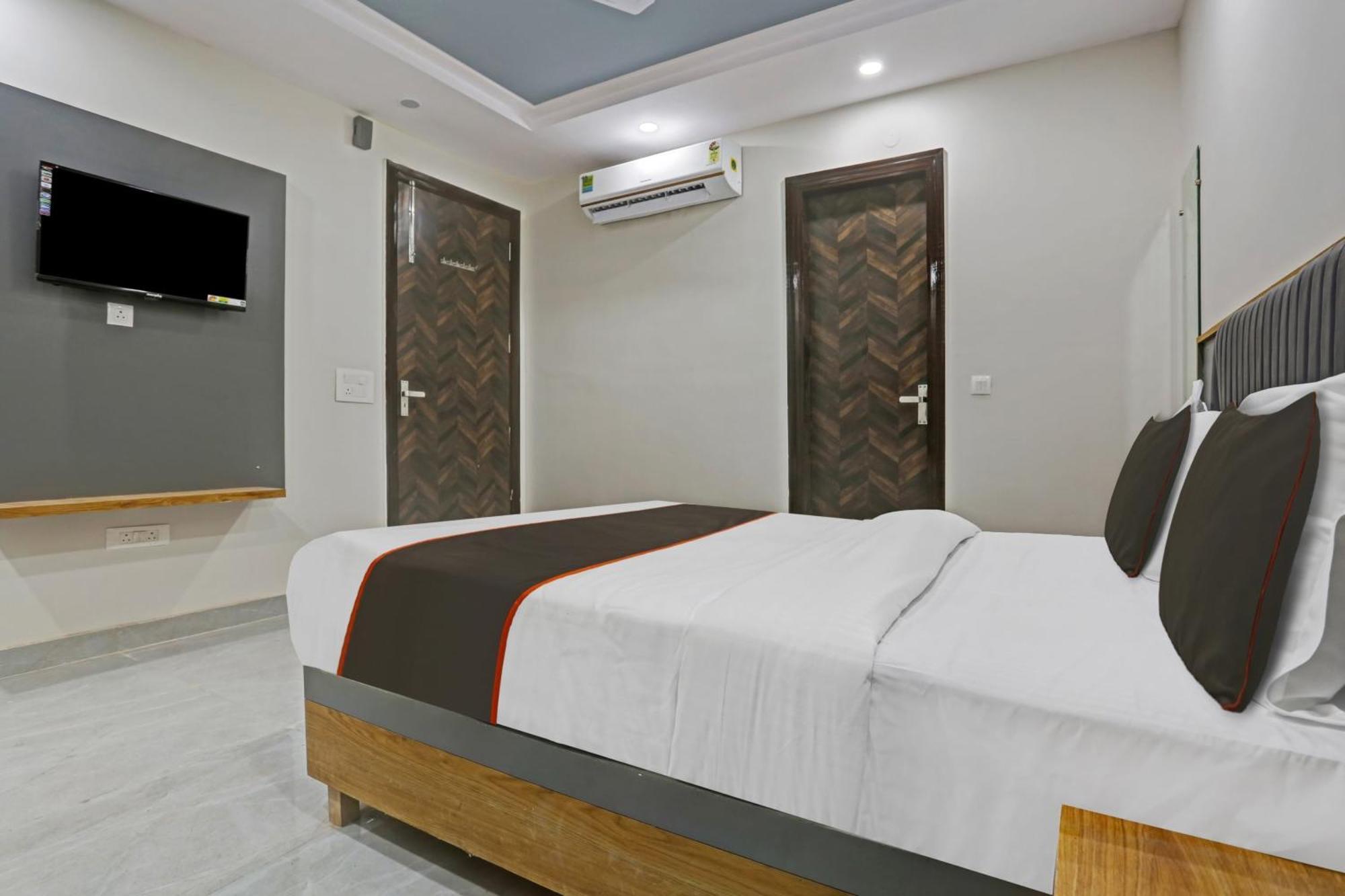 德里 Townhouse Vip Grand酒店 外观 照片