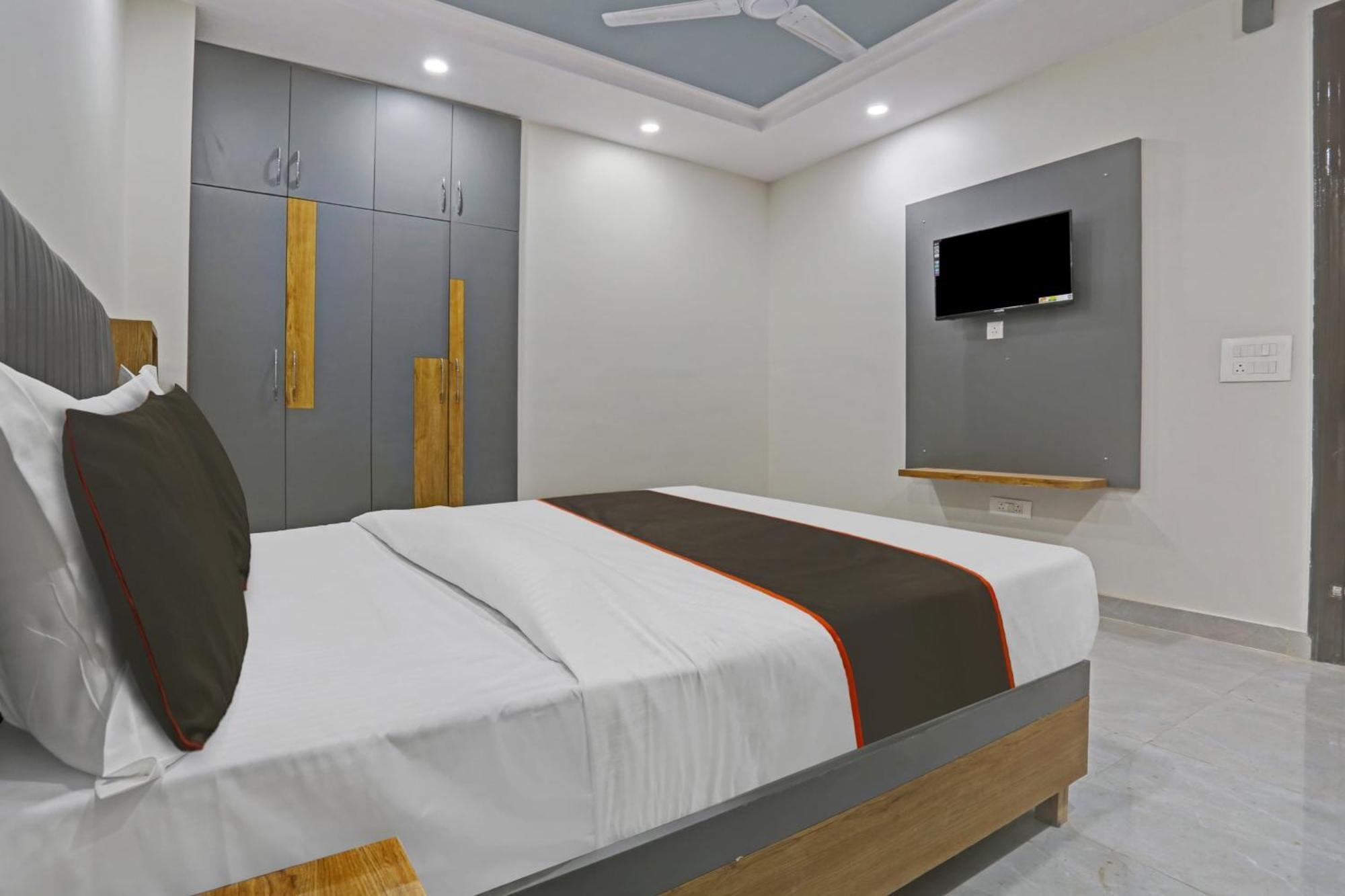 德里 Townhouse Vip Grand酒店 外观 照片