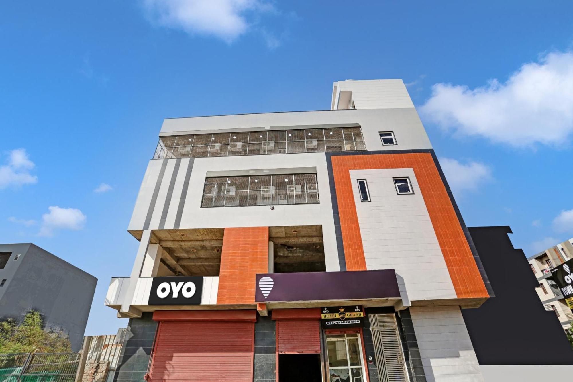 德里 Townhouse Vip Grand酒店 外观 照片